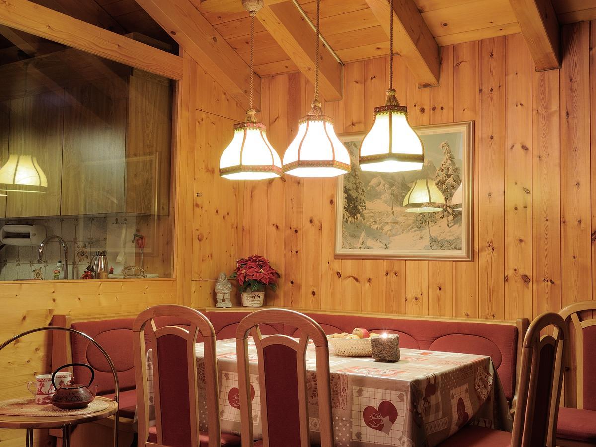 Ferienwohnung Cosy 3.5 pièce à Täsch Exterior foto